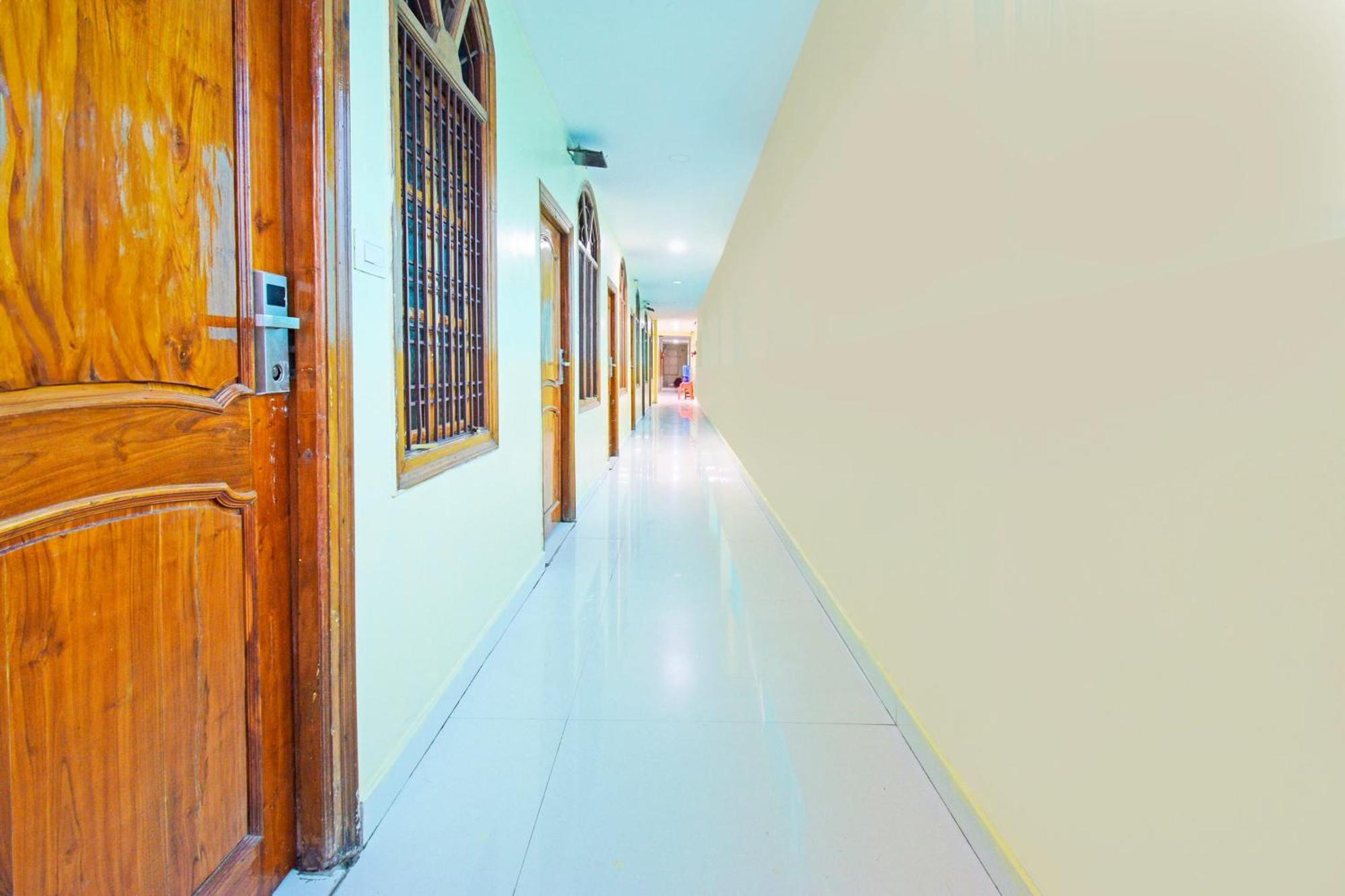 Super Townhouse Mancherial Mancheral Exterior photo